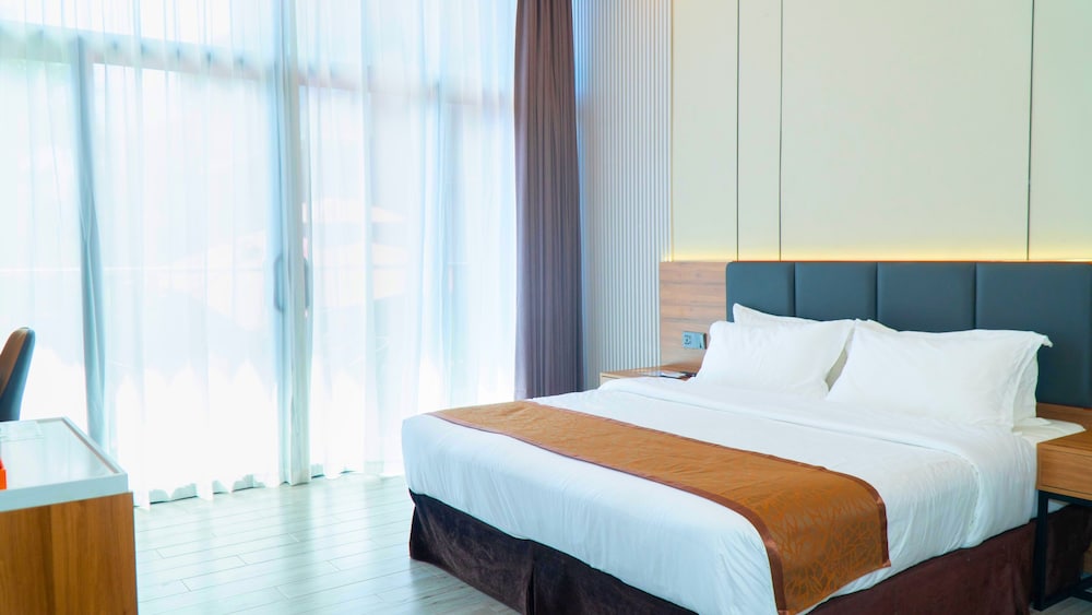 Vienna Hotel 28/65