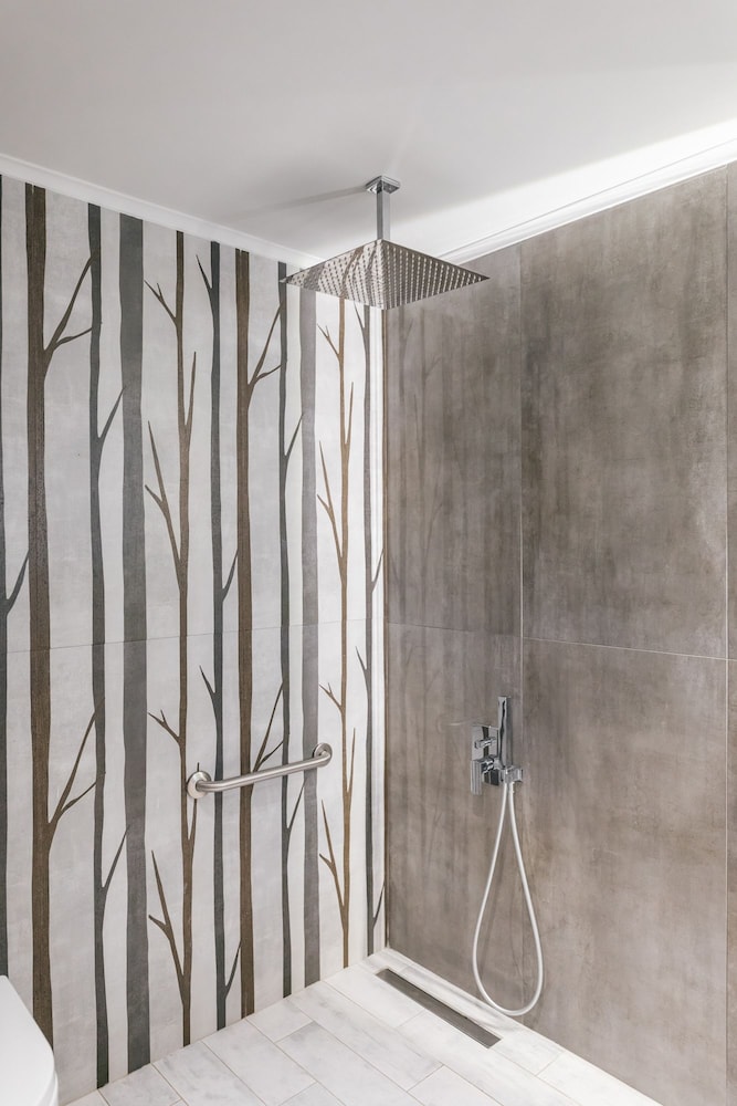 Minthi Boutique Apartments 23/50
