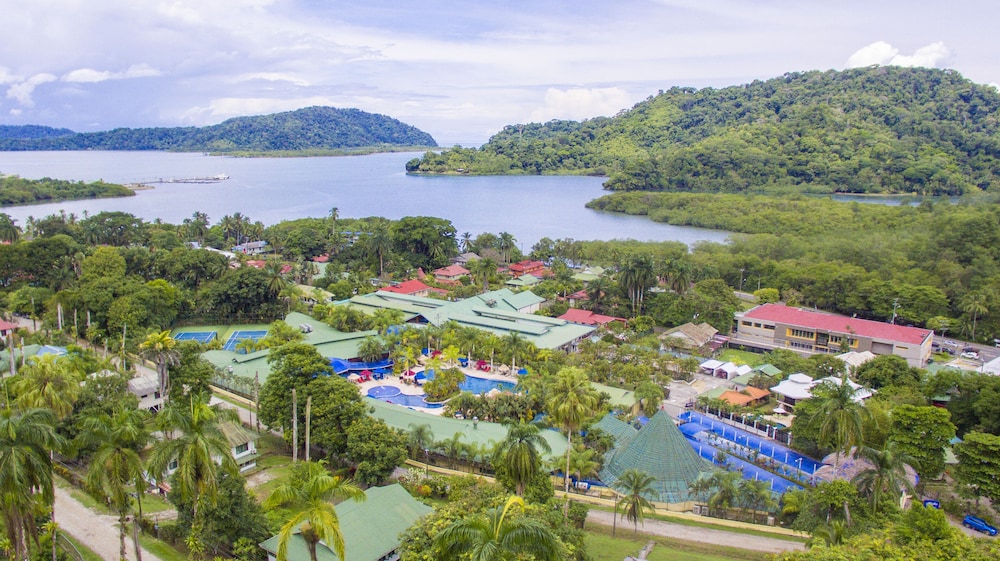 Hotel Casa Roland Golfito (ex Casa Roland Marina Resort) 66/72