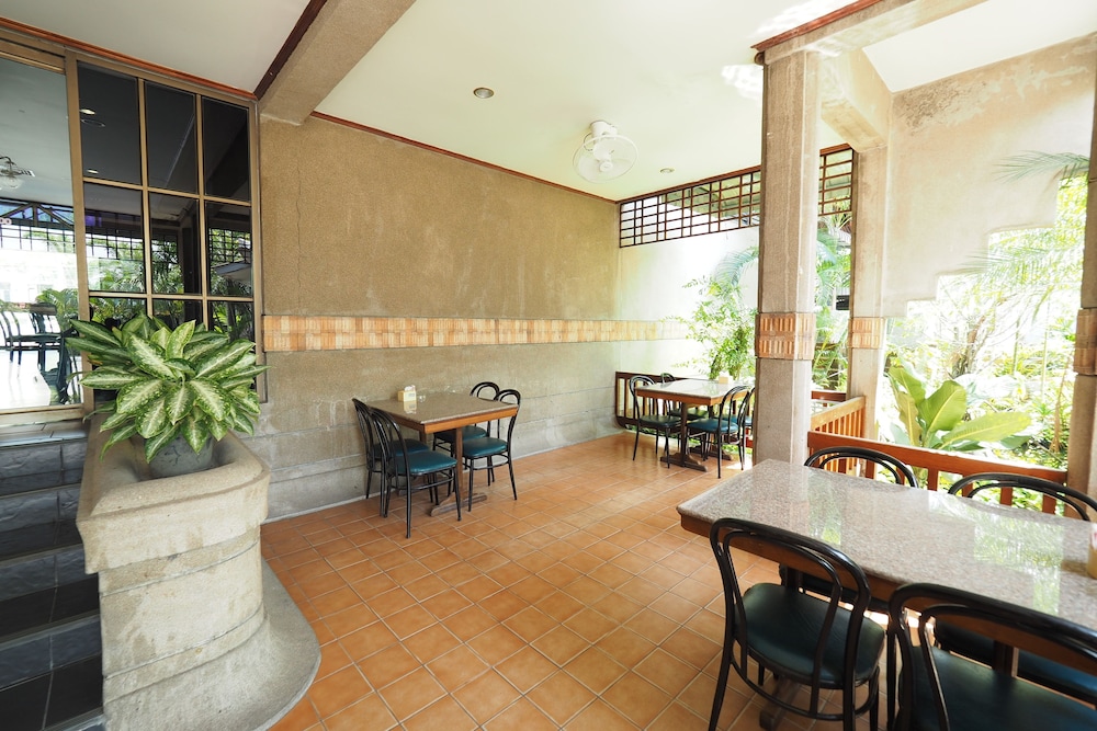 Pachara Hotel And Restaurant 14/20