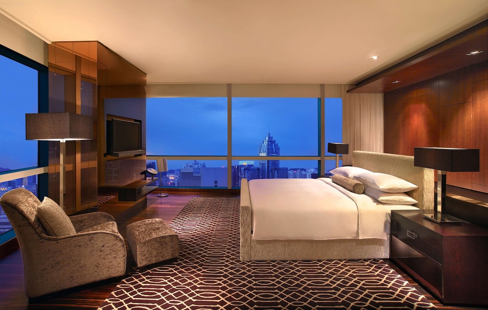 Grand Hyatt Shenzhen 55/75