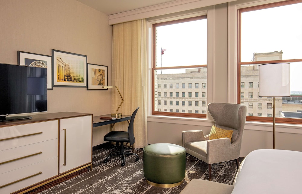 DoubleTree by Hilton Youngstown Downtown 23/46