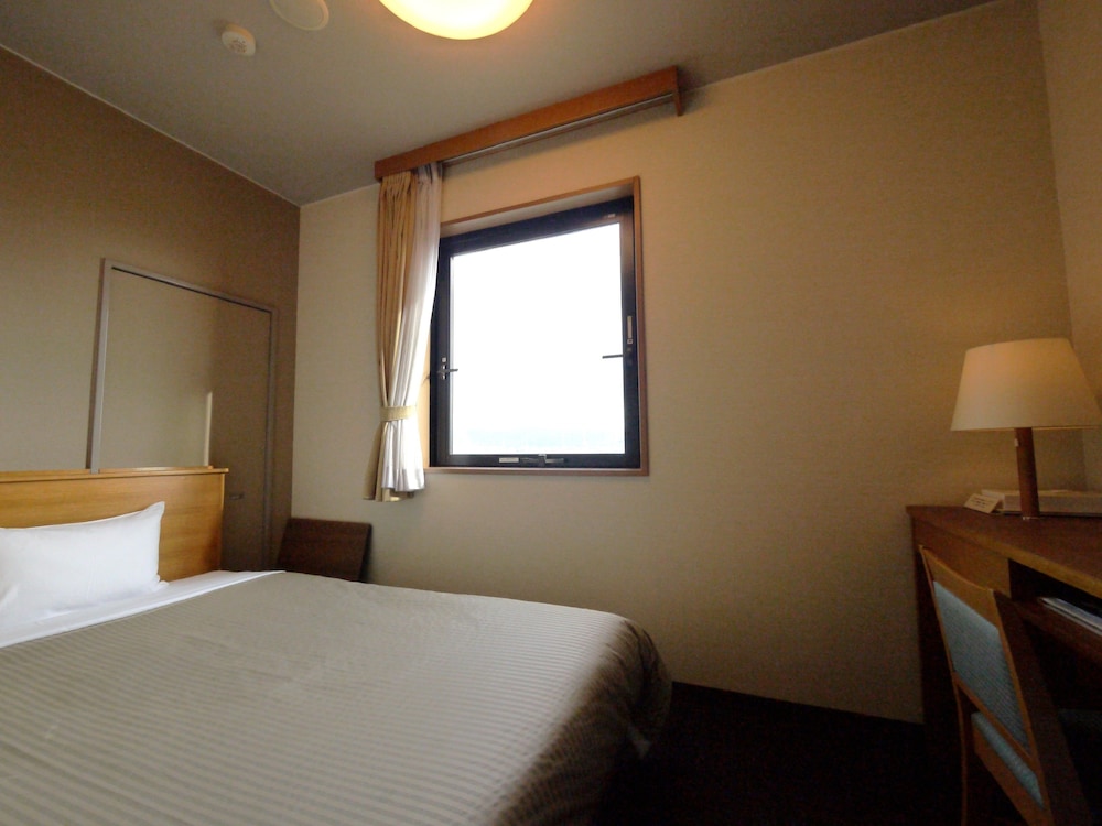 Hotel Route-Inn Nagaizumi Numazu Inter 1 12/67