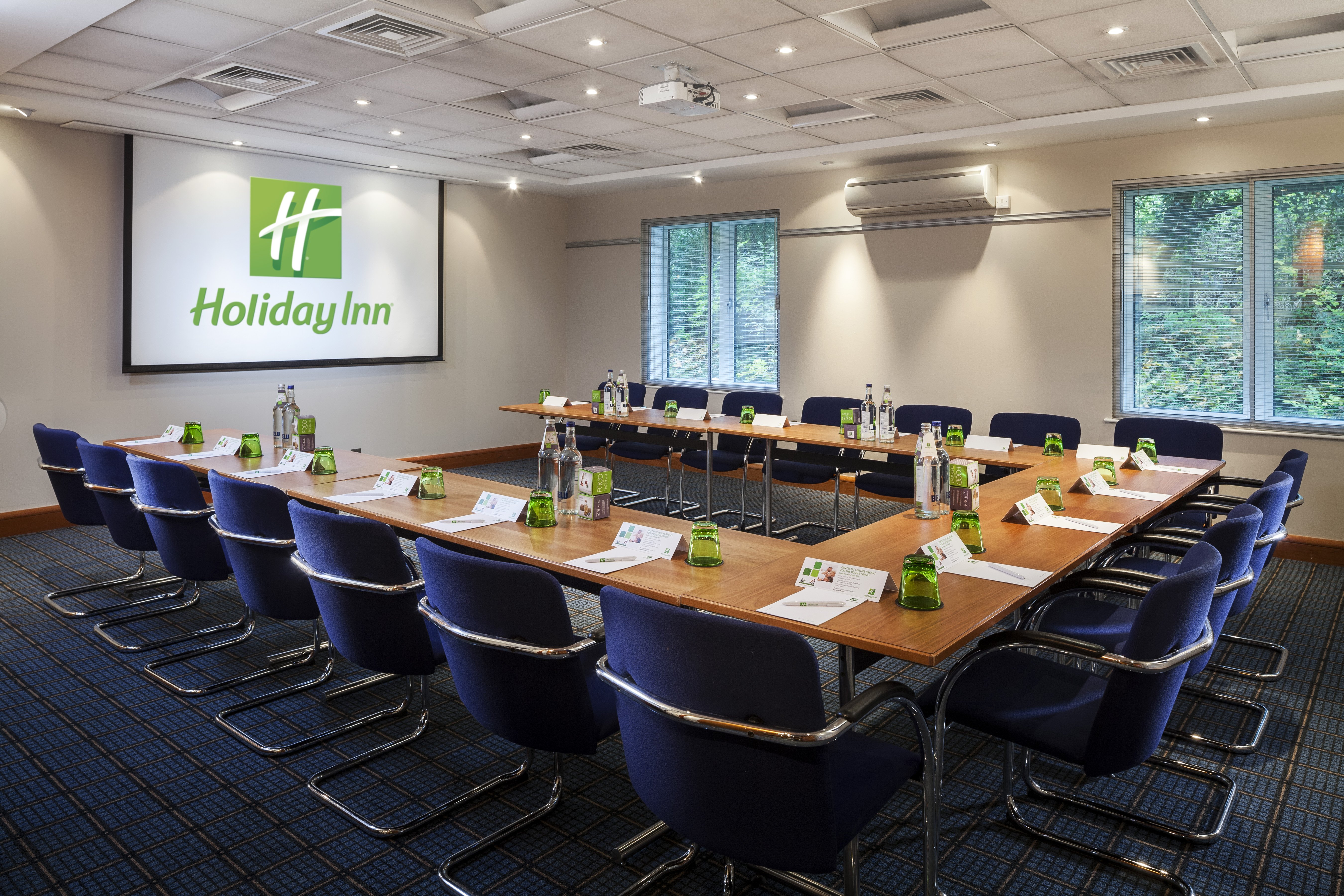 HOLIDAY INN OXFORD 37/50