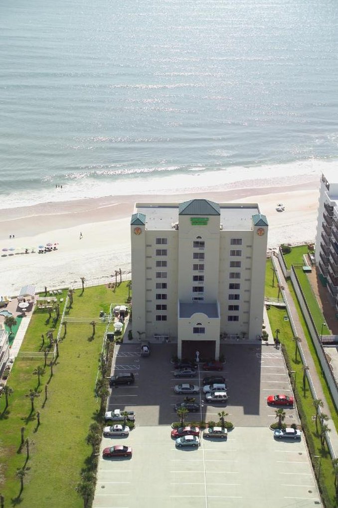 Emerald Shores Resort 6/79