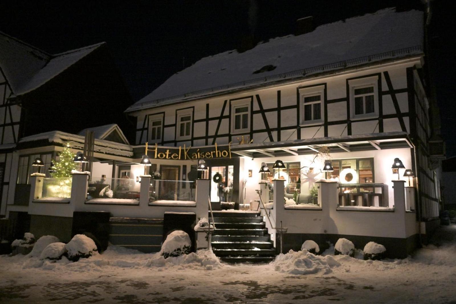 Hotel Kaiserhof Medebach 8/59