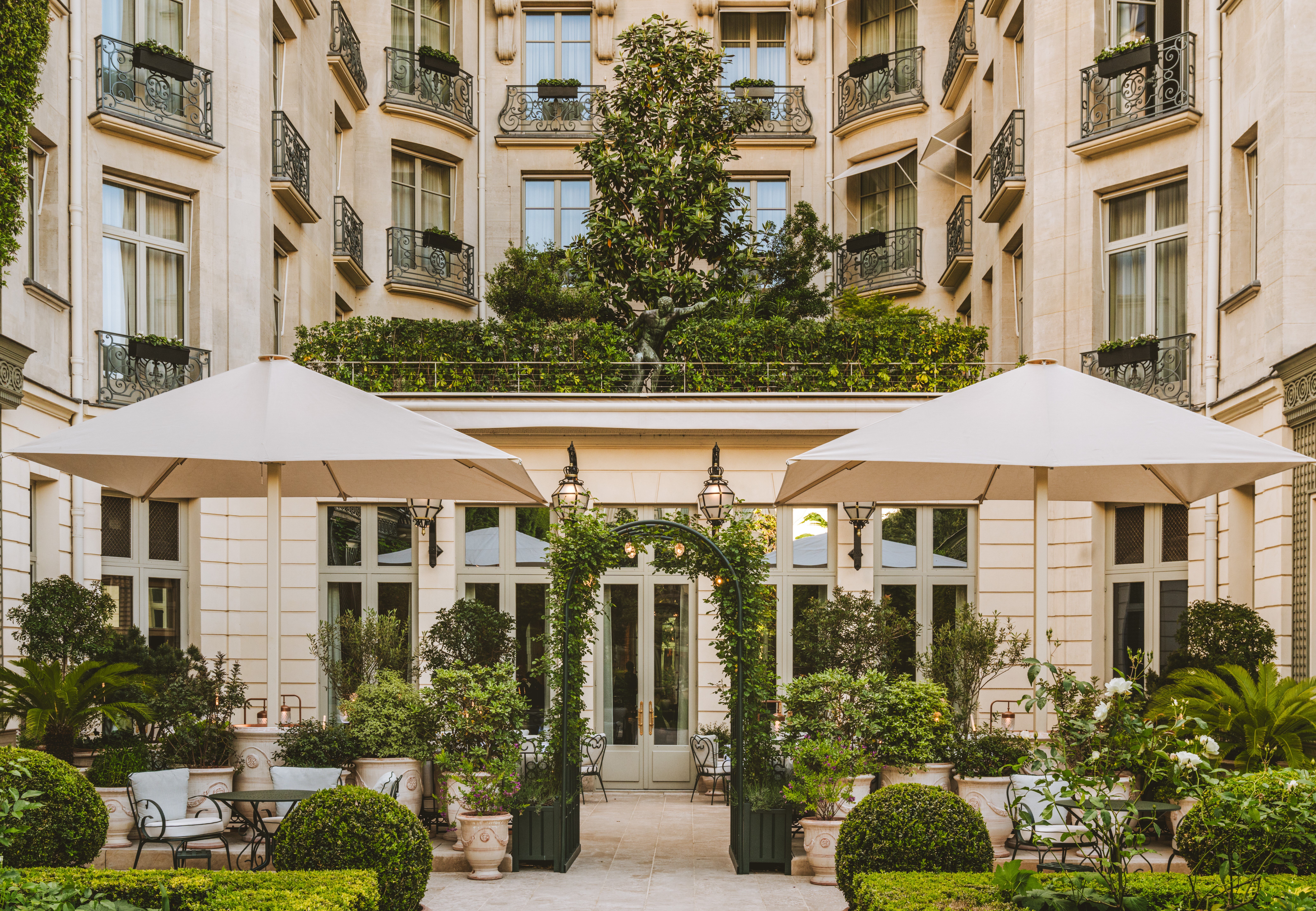 Ritz Paris 83/86