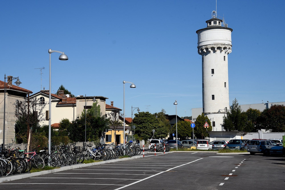 Nuovo Albergo Operai 28/36