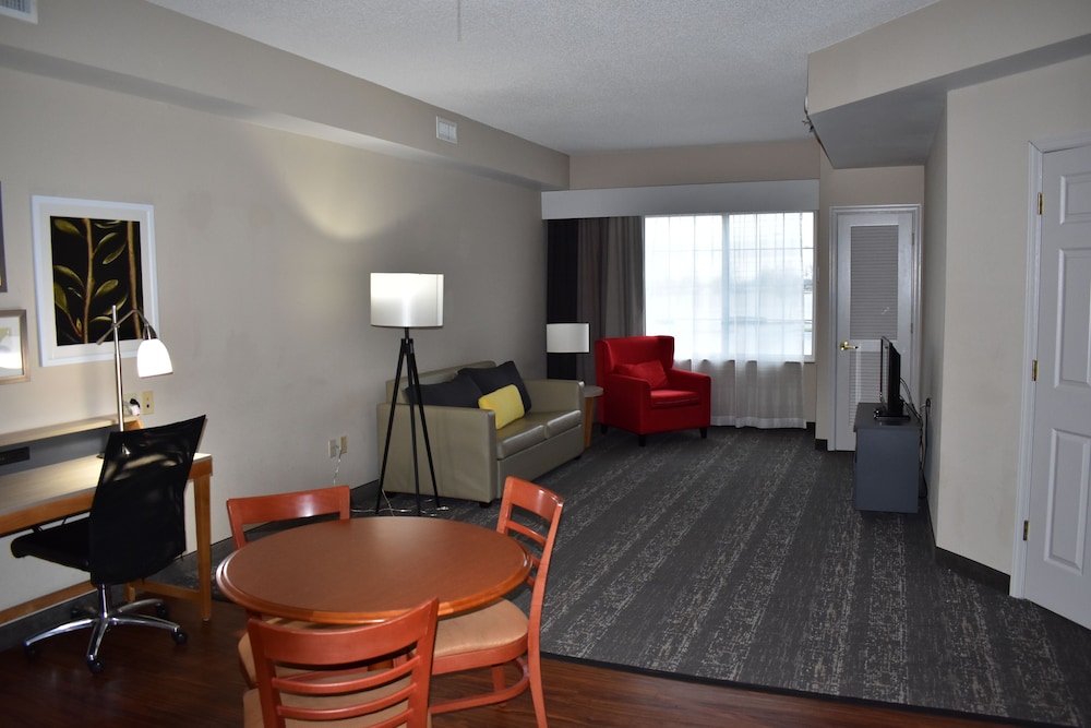 Country Inn and Suites By Radisson, Hagerstown, MD 31/39