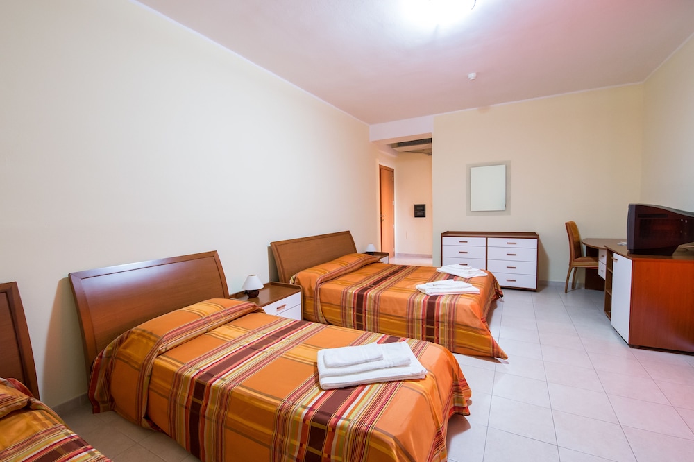 VILLAGGIO SAN ANTONIO 15/50