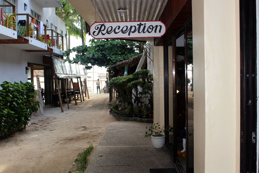 Blue Coral Resort Boracay 39/46