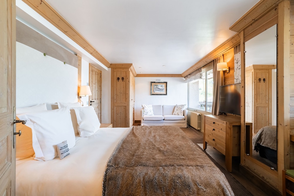 Les Peupliers Hotel 4/42