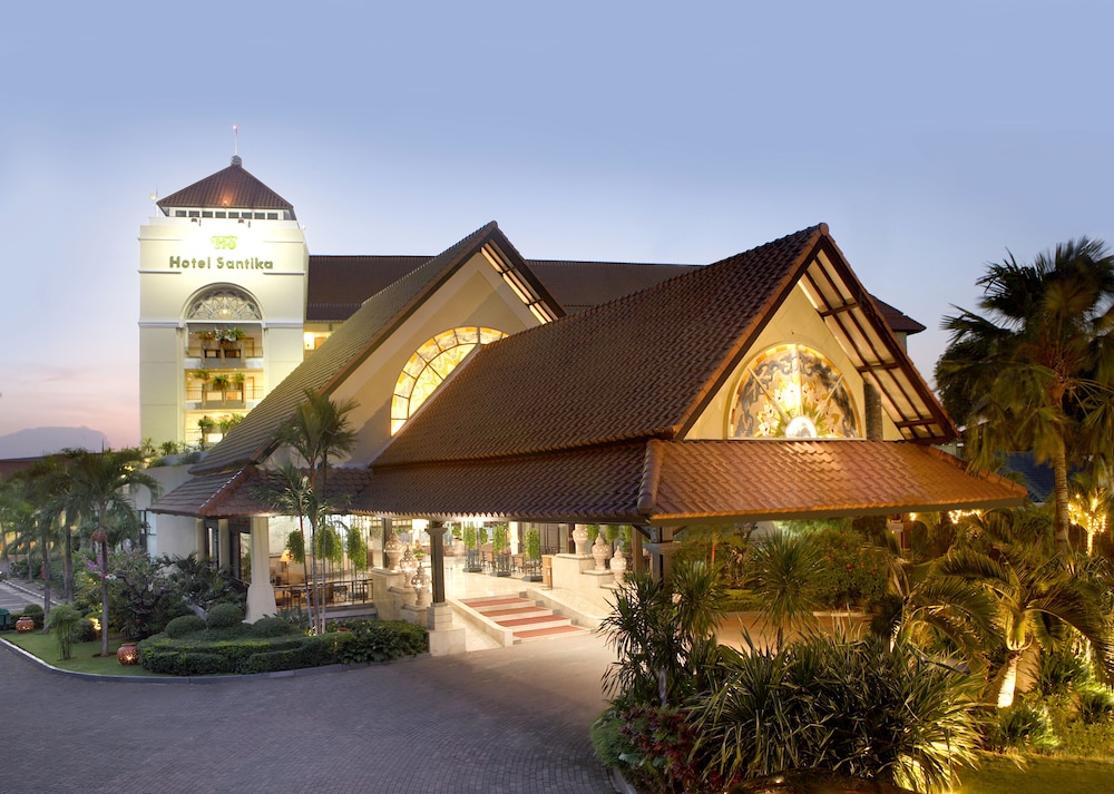 Hotel Santika Cirebon 1/28