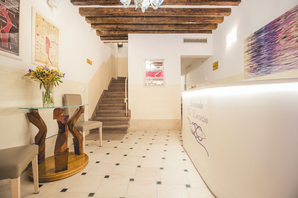 Hotel Ca Lucrezia 28/50