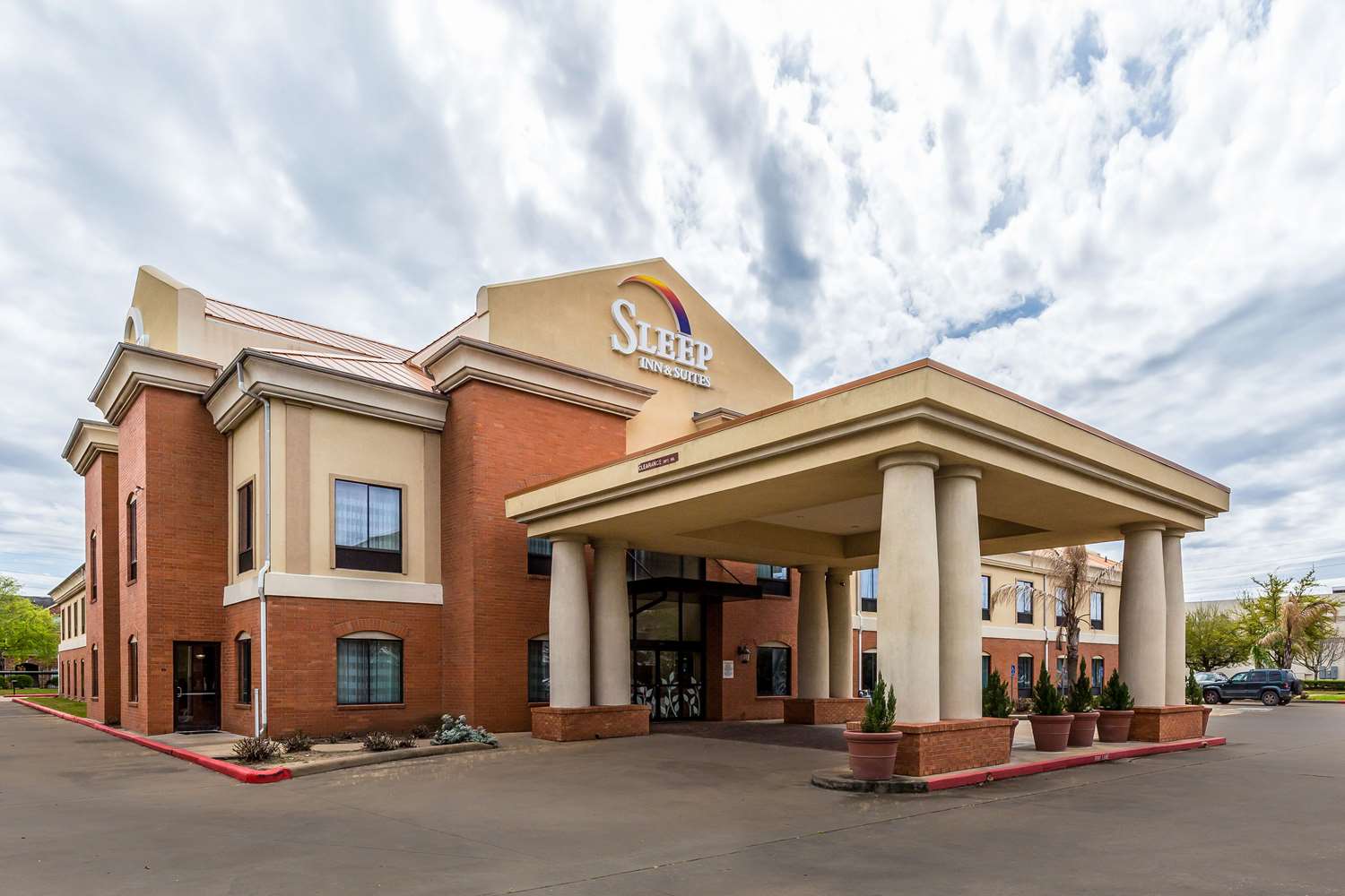 Sleep Inn & Suites Stafford Sugarland 2/23