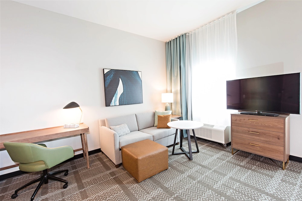 Staybridge Suites Denver North Thornton 35/67