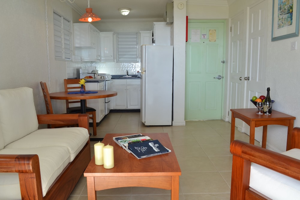 Blue Orchids Beach Hotel 16/46