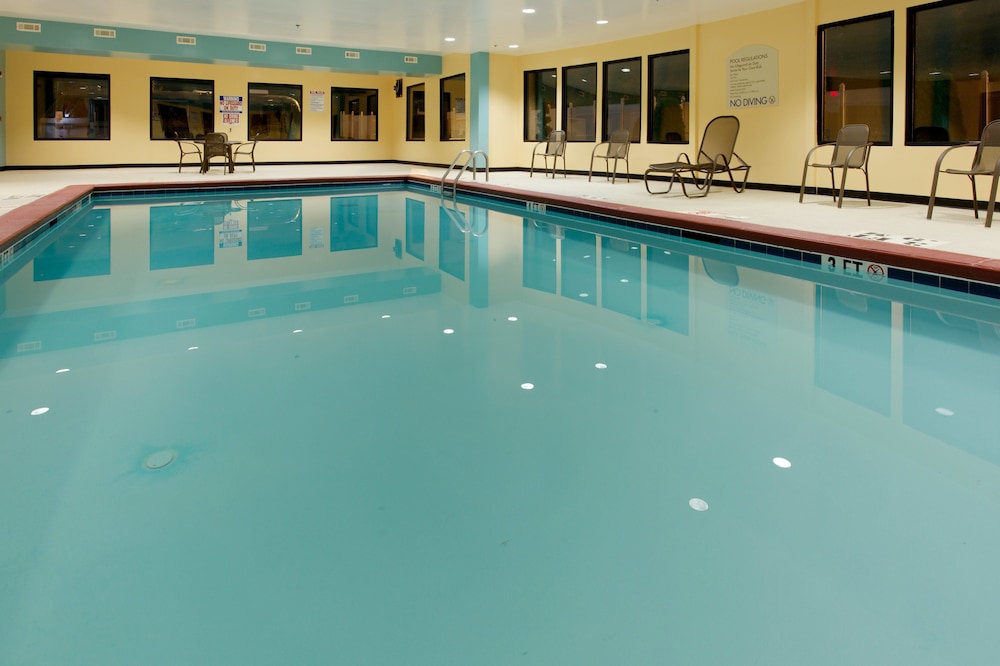 Holiday Inn Express Hotel And Suites Sylacauga 5/52