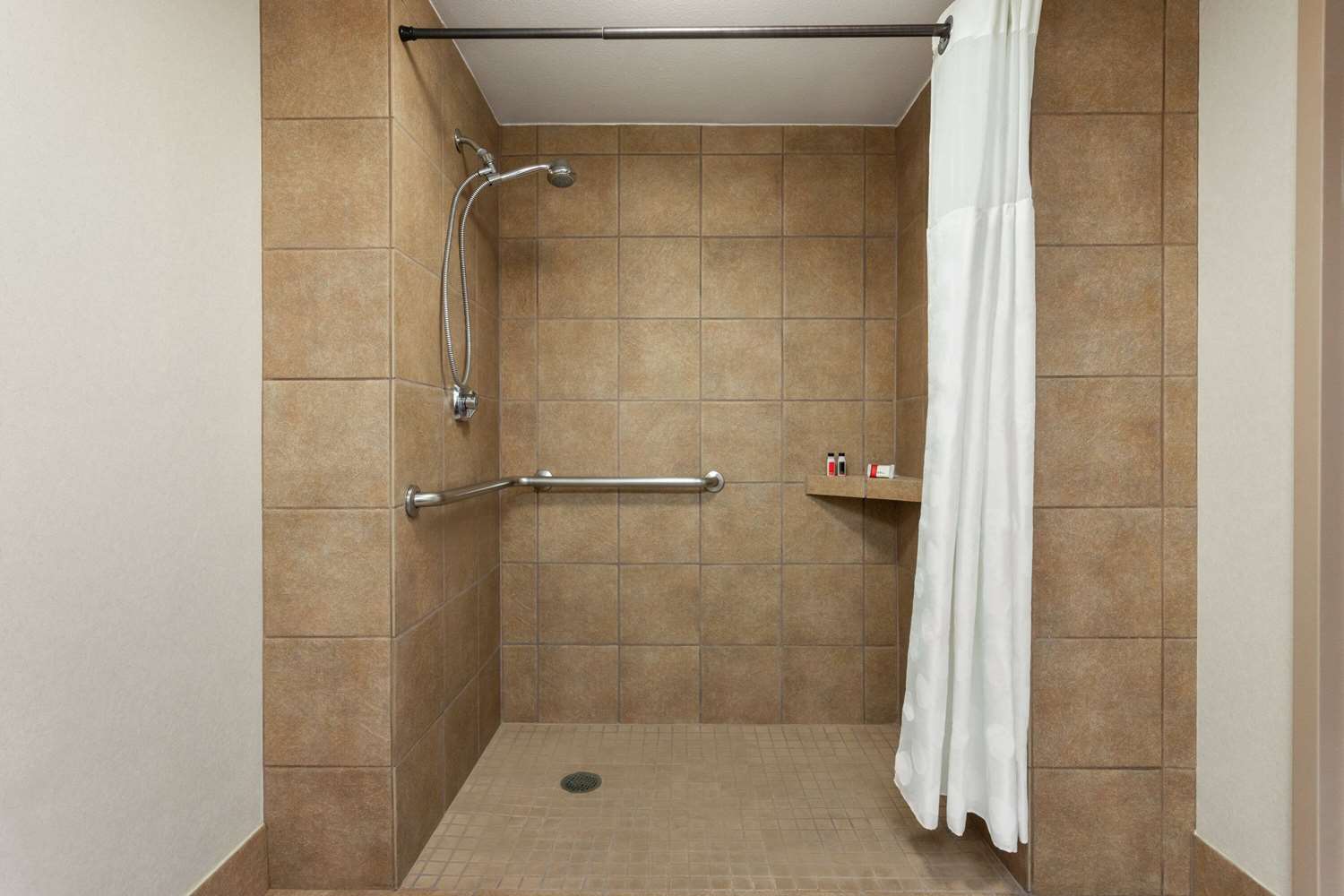 Ramada By Wyndham Pigeon Forge North 57/57