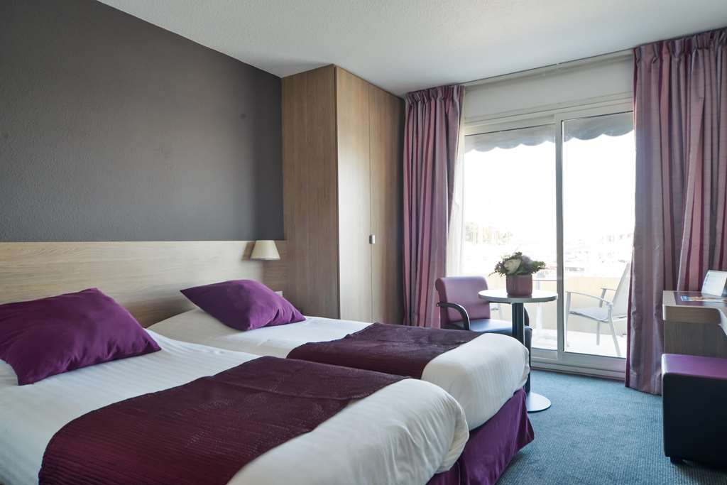 Superior, Twin Beds