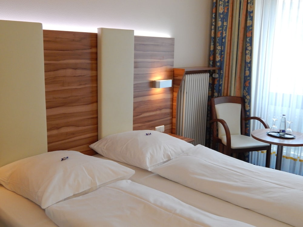 Daniel Hotel 24/61