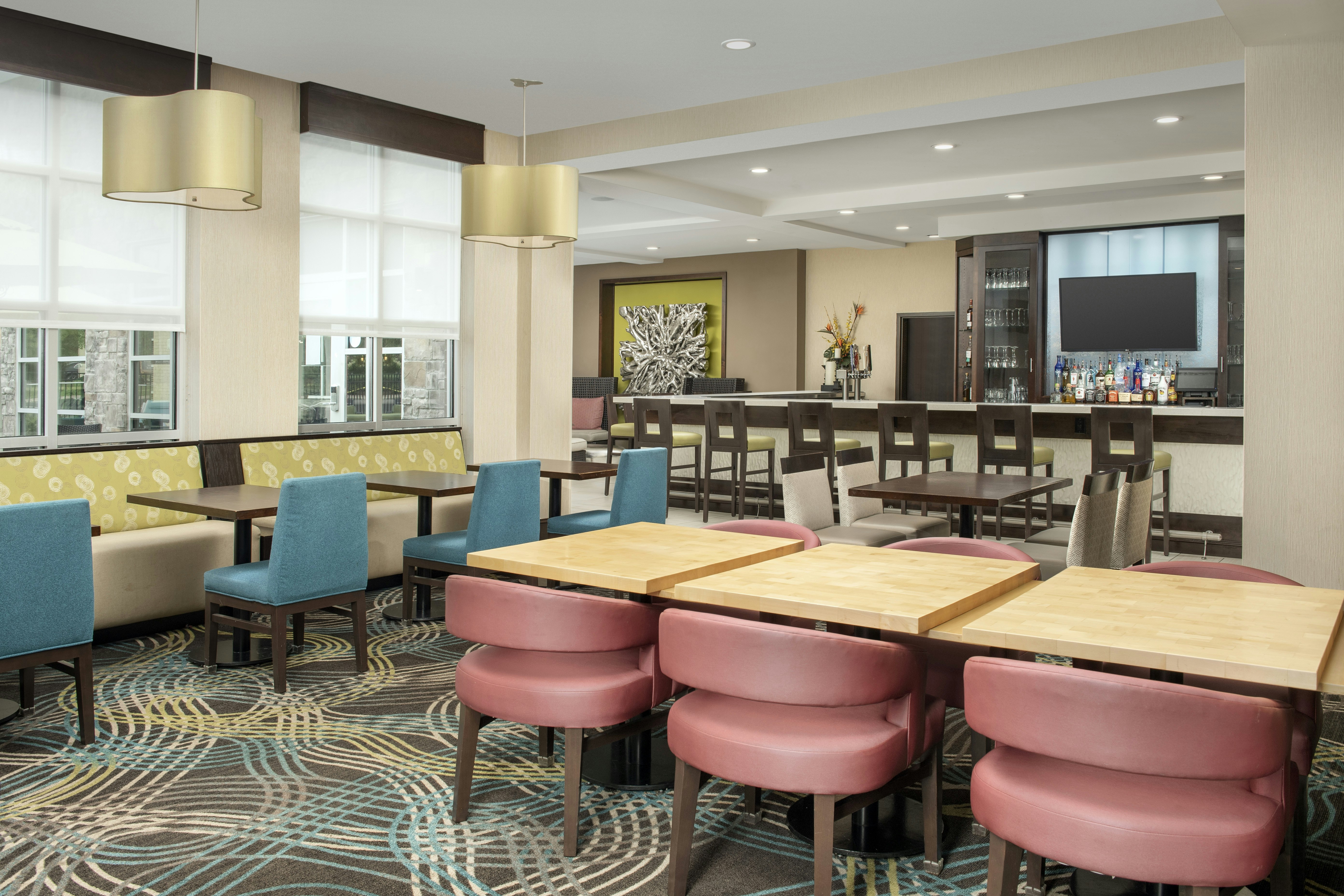 Hilton Garden Inn Murfreesboro 52/72
