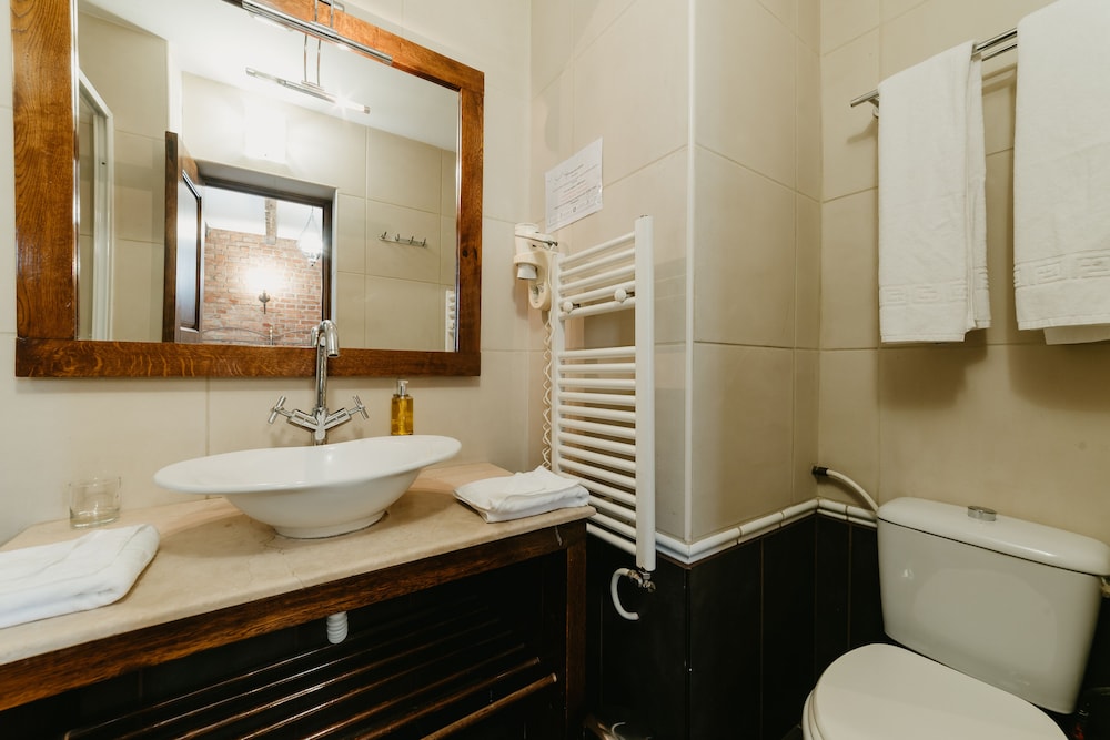 Topaz Boutique Hotel 28/37