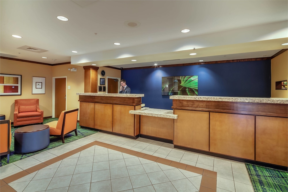 Fairfield Inn and Suites Jacksonville Beach 4/54