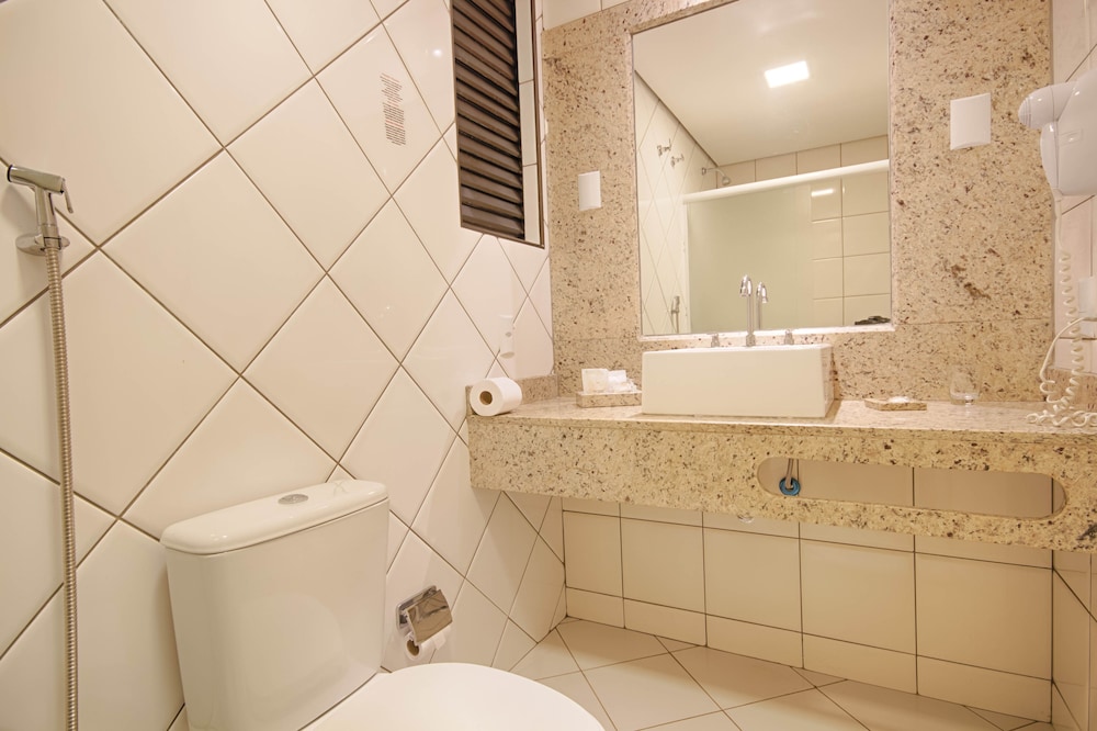 Hotel Continental Inn 48/50