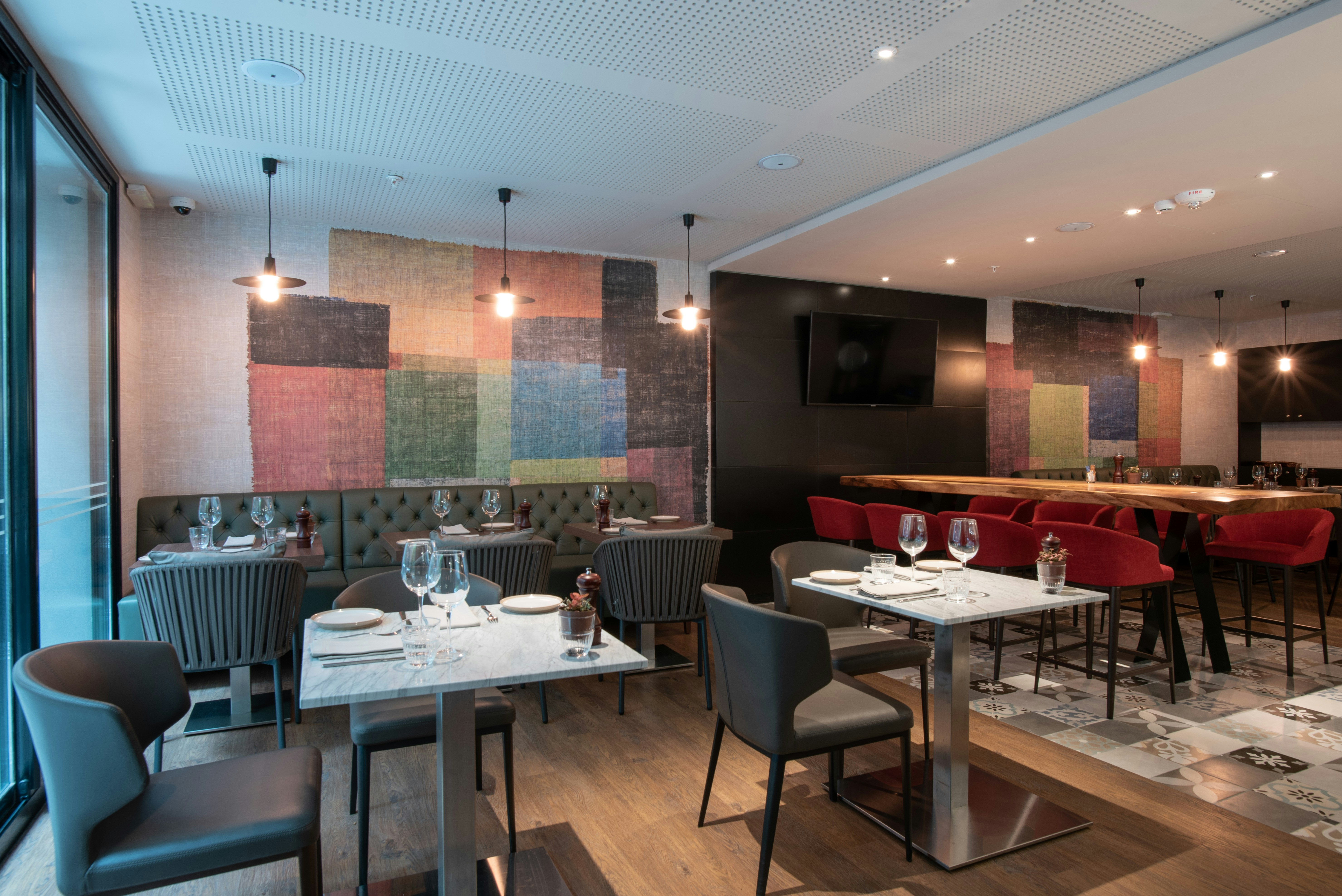 SORO MONTEVIDEO, CURIO COLLECTION BY HILTON 17/22
