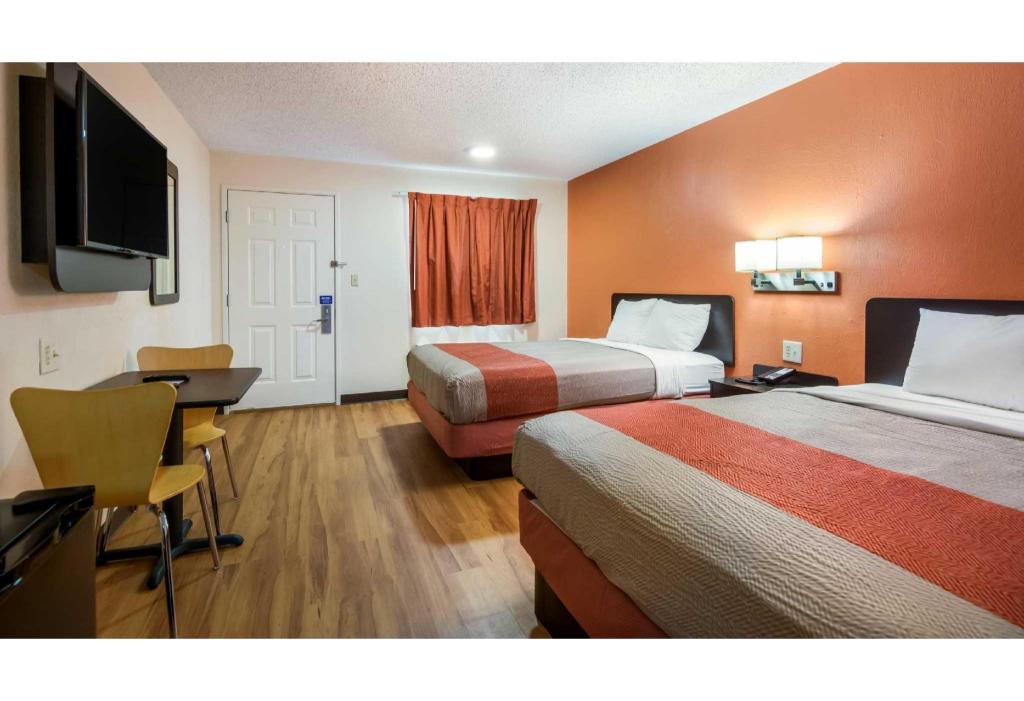 غرفة بسريرين مزدوجين، Motel6 Winnie Tx 2/4