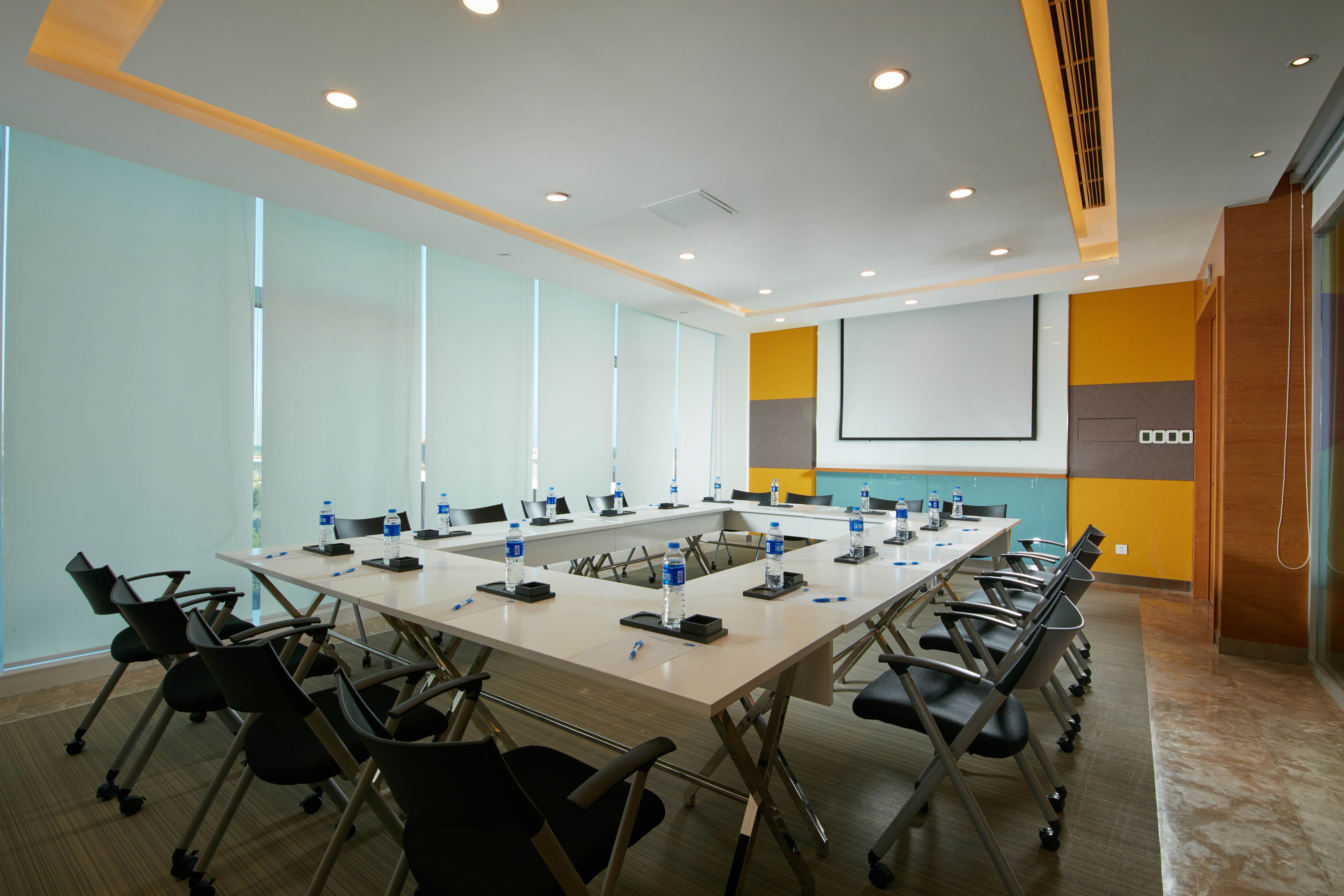Holiday Inn Express Handan East 16/18