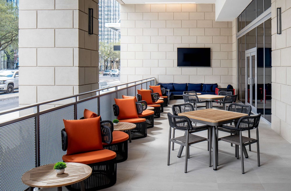 Hyatt House Tampa Downtown 56/63