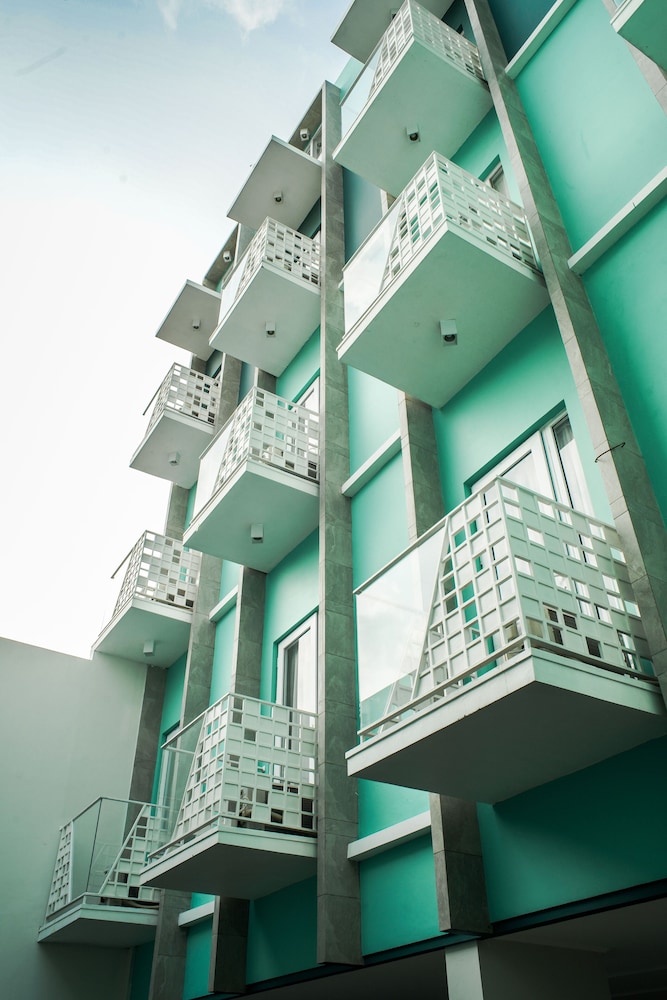 Hotel Aruuman Simpanglima Semarang 2/40