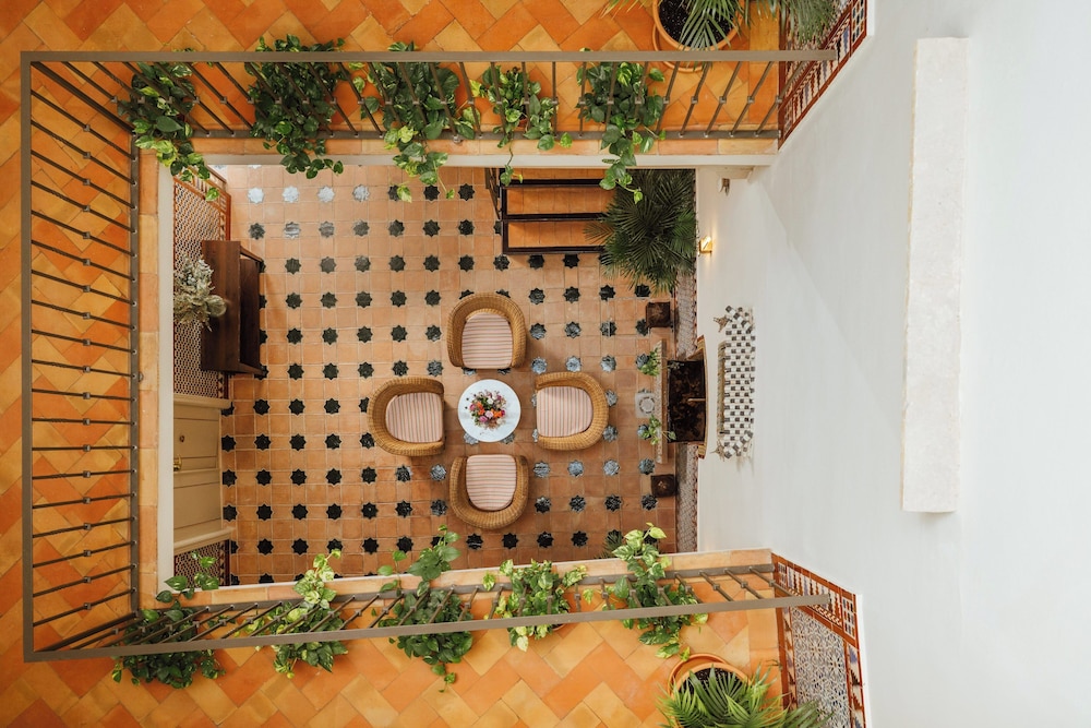 Casas de Santa Cruz 3/50