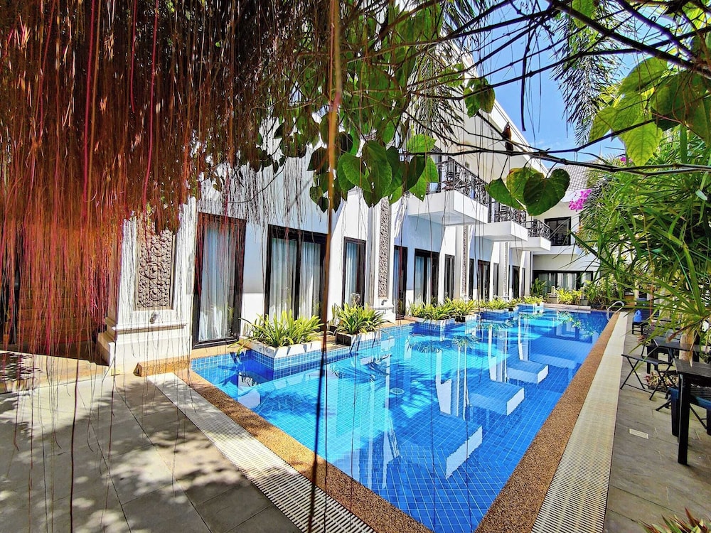 Aroma Angkor Boutique Hotel 68/71