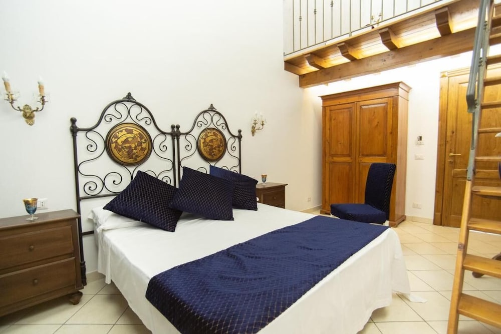 Agriresort Leano 33/82