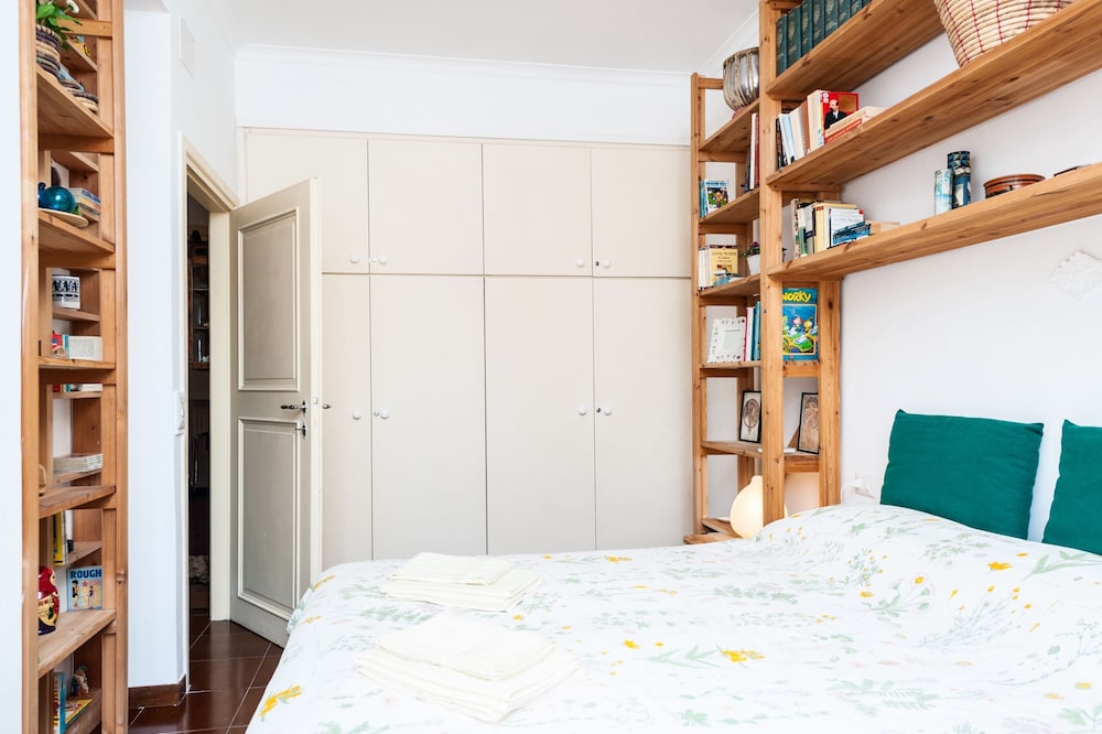 Otranto - WR Apartments 8/19