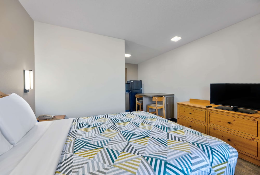 Studio6 North Richland Hills, TX - Fort Worth 26/38