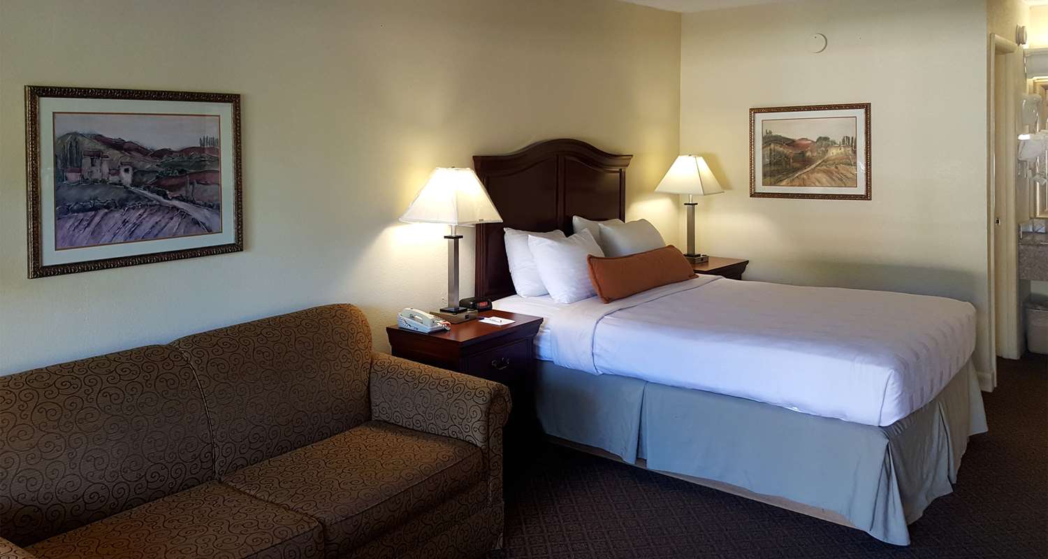 Best Western Point South 20/54