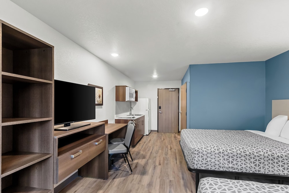 WoodSpring Suites Beaverton - Portland West 27/35