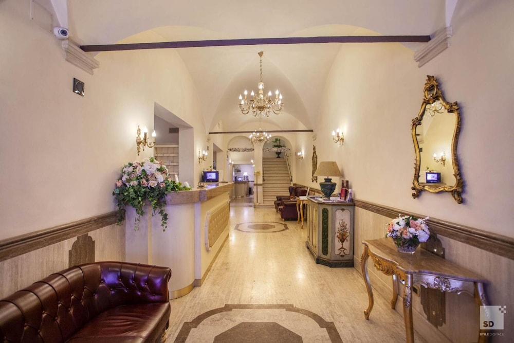 Hotel Cavour 4/49