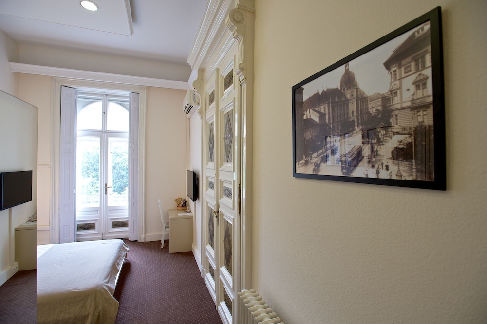 Andrássy Thai Hotel 20/27