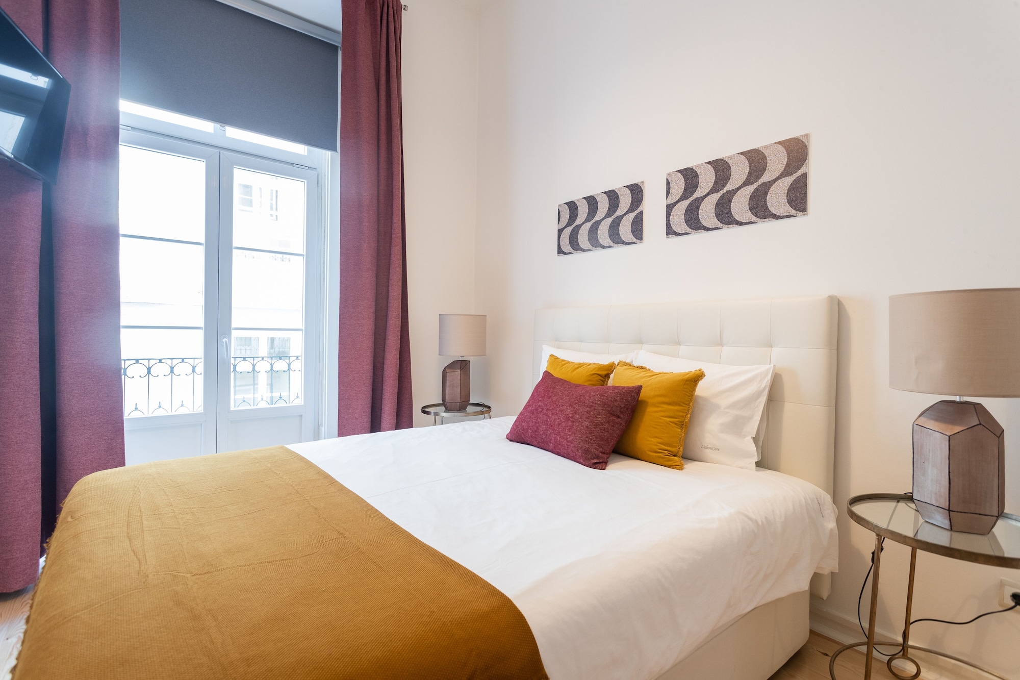 1 BEDROOM, ECONOMY, APARTMENT, CITY VIEW