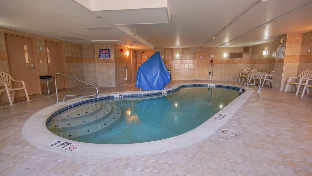 Americana Hotel Oceanfront 47/68
