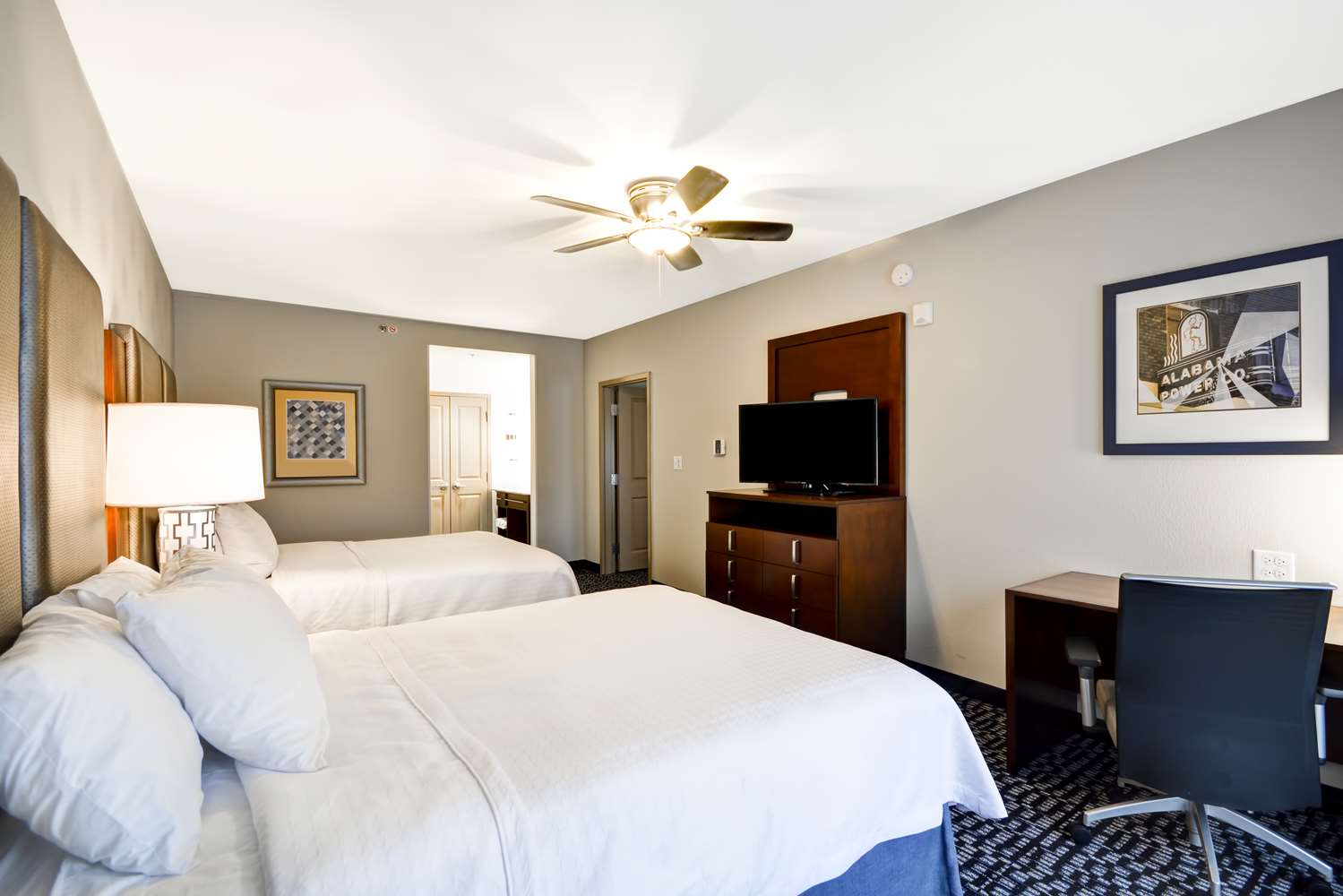 1 BEDROOM, SUITE, 2 QUEEN BEDS