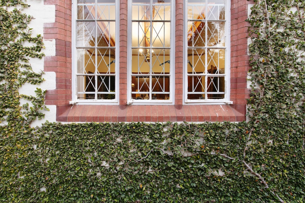 Brooklyn Manor 4/44