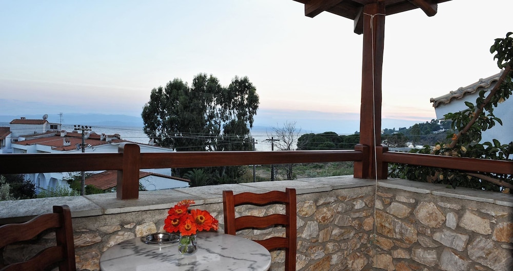 Villa Maraki 34/68
