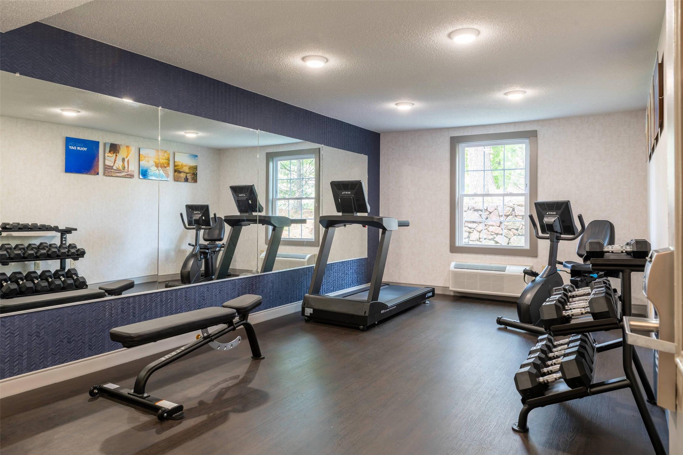 Comfort Inn Rockland - Boston 4/17