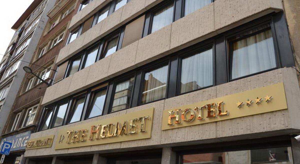 The Helmet Hotel 30/34